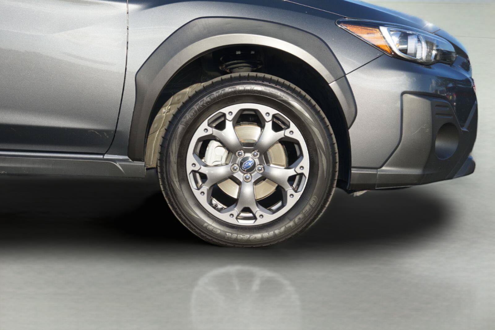 Used 2021 Subaru Crosstrek 2.5i Sport w/ Moonroof Package AWD/4WD image 4