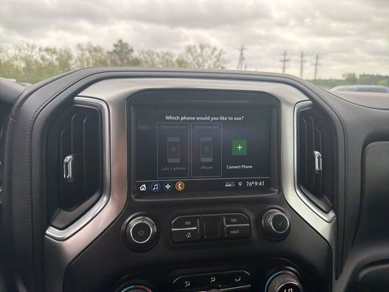 Used 2022 Chevrolet Silverado 1500 LT w/ Safety Package image 7