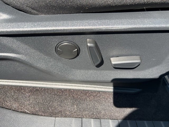 Certified 2022 Ford F150 XLT w/ Equipment Group 302A High image 29