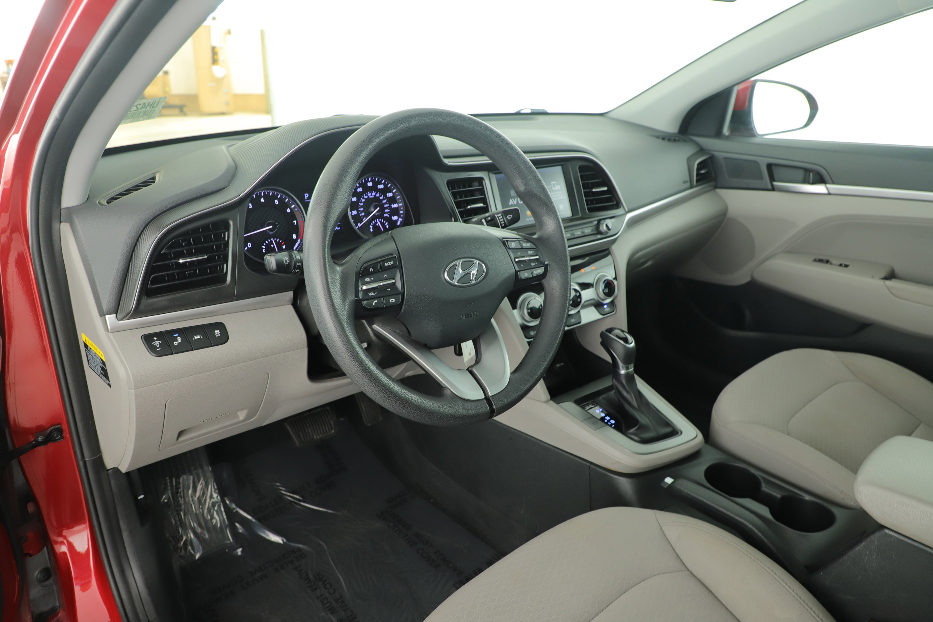Used 2019 Hyundai Elantra SEL image 7