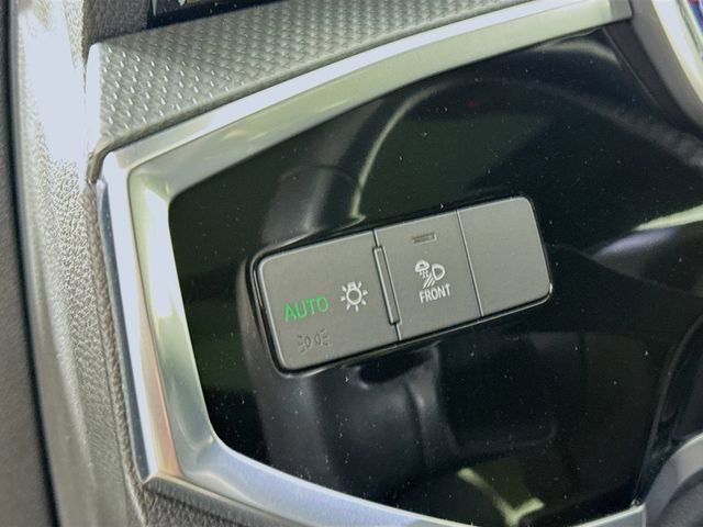 Used 2020 Audi Q3 2.0T Premium Plus w/ Premium Plus Package image 12