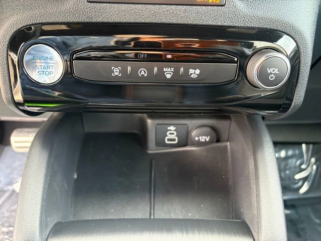 Certified 2024 Ford Escape ST-Line w/ Tech Pack #1 AWD/4WD image 15