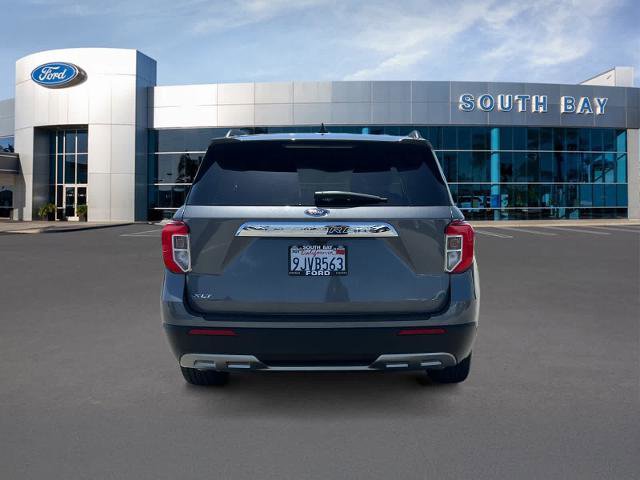 Certified 2023 Ford Explorer XLT w/ Equipment Group 202A RWD image 4