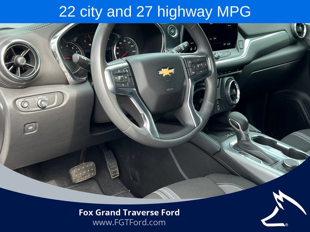 Used 2023 Chevrolet Blazer LT w/ Convenience Package AWD/4WD image 16