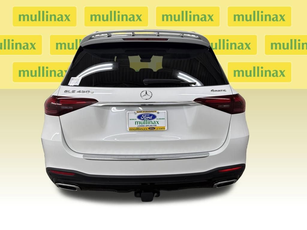 Used 2025 Mercedes-Benz GLE 450e 4MATIC image 4