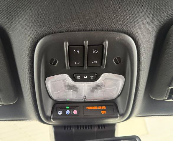 Used 2026 GMC Canyon AT4 w/ Technology Plus Package AWD/4WD image 21
