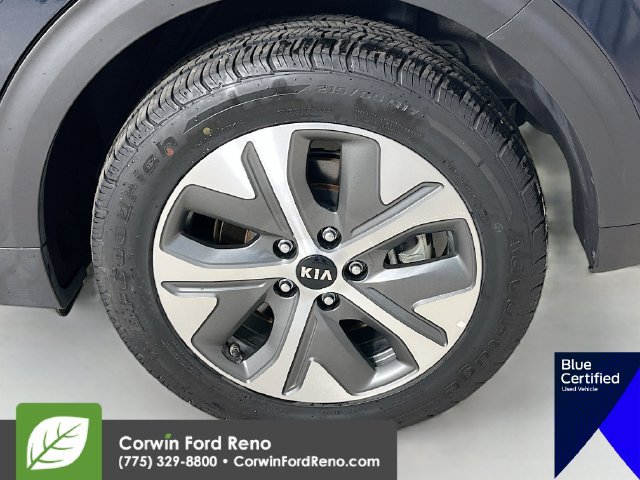 Used 2021 Kia Niro EX FWD image 32