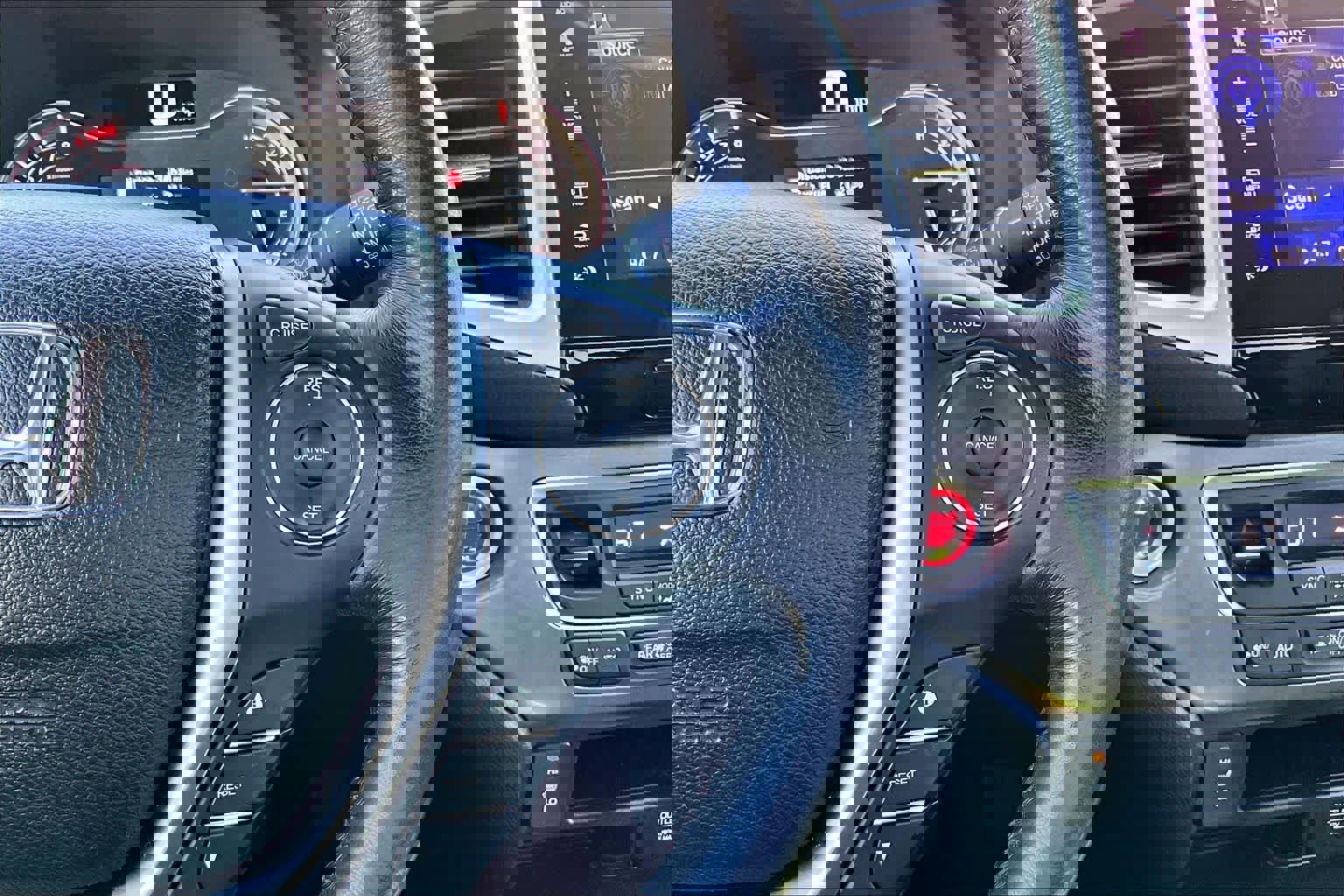 Used 2017 Honda Pilot EX-L image 24