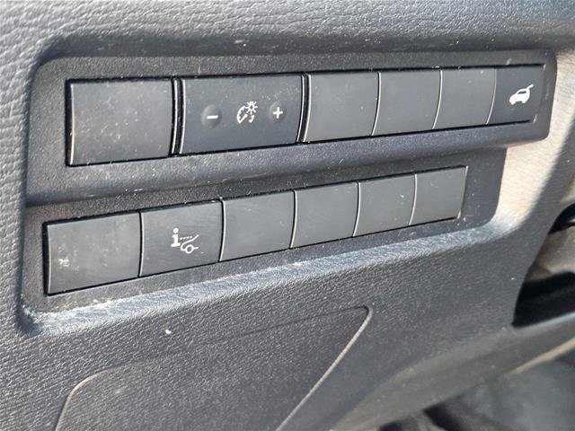 Used 2023 Mitsubishi Outlander SEL FWD image 17