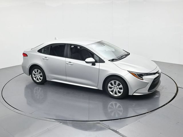 Used 2024 Toyota Corolla LE FWD image 42