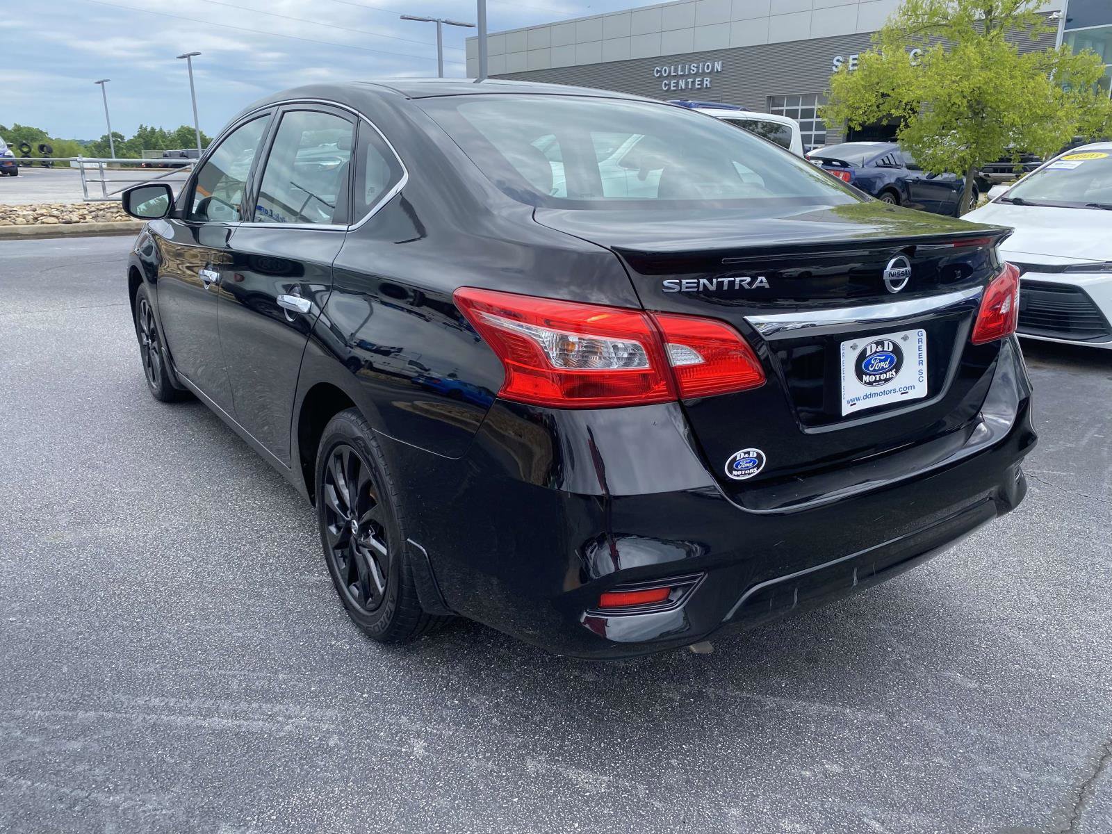Used 2018 Nissan Sentra S w/ S Midnight Style Package FWD image 5