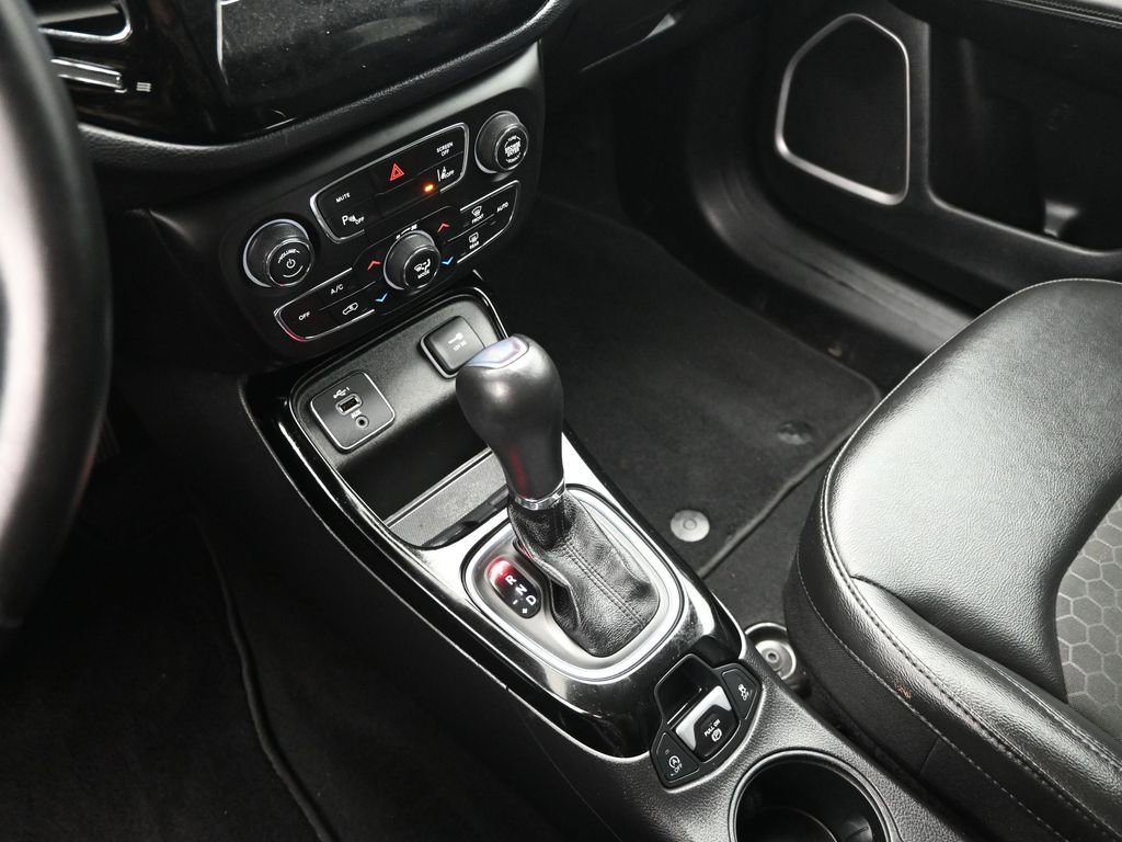 Used 2021 Jeep Compass Latitude image 18