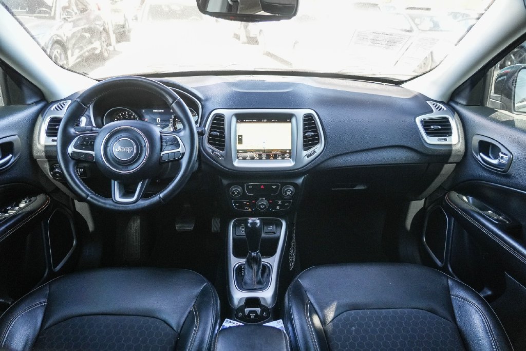 Used 2019 Jeep Compass Latitude w/ Popular Equipment Group FWD image 15
