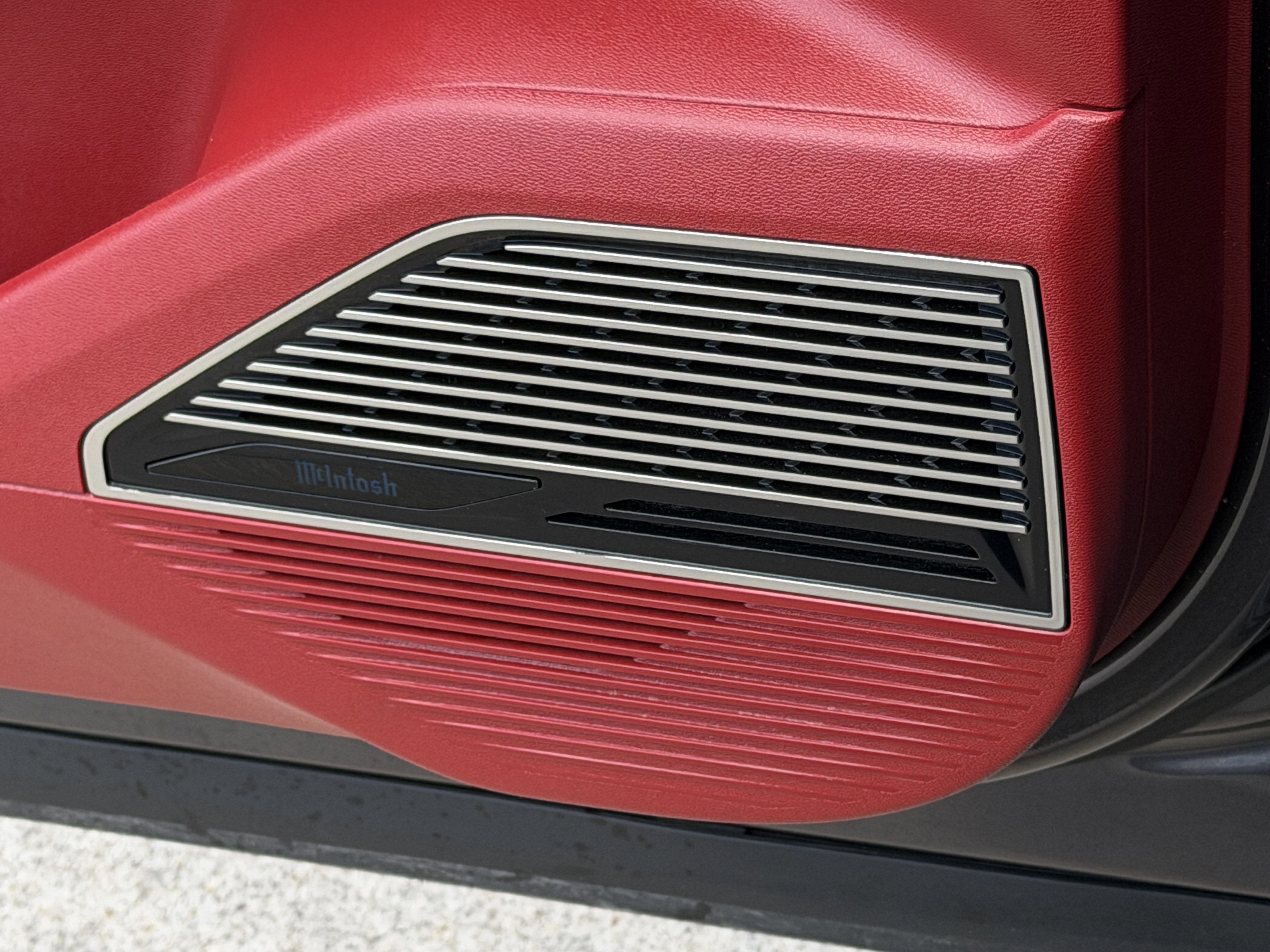 Used 2024 Jeep Wagoneer Launch Edition image 24