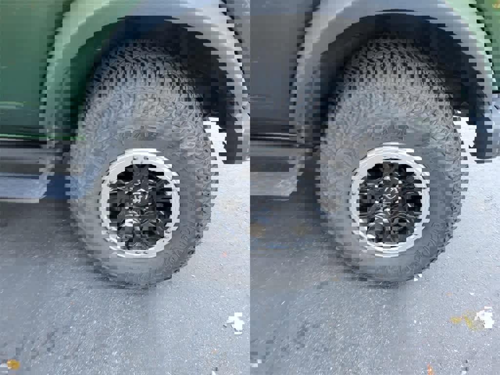 Certified 2023 Ford Bronco Badlands image 4