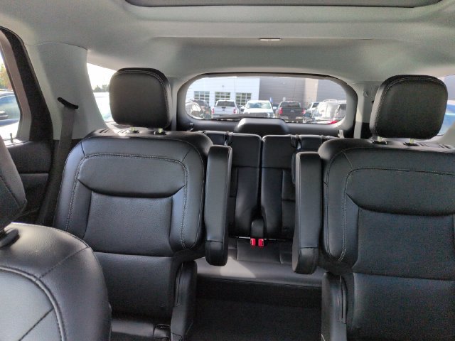 Certified 2023 Ford Explorer Limited AWD/4WD image 50