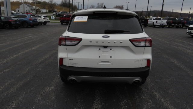 Certified 2022 Ford Escape SE w/ Convenience Package image 4