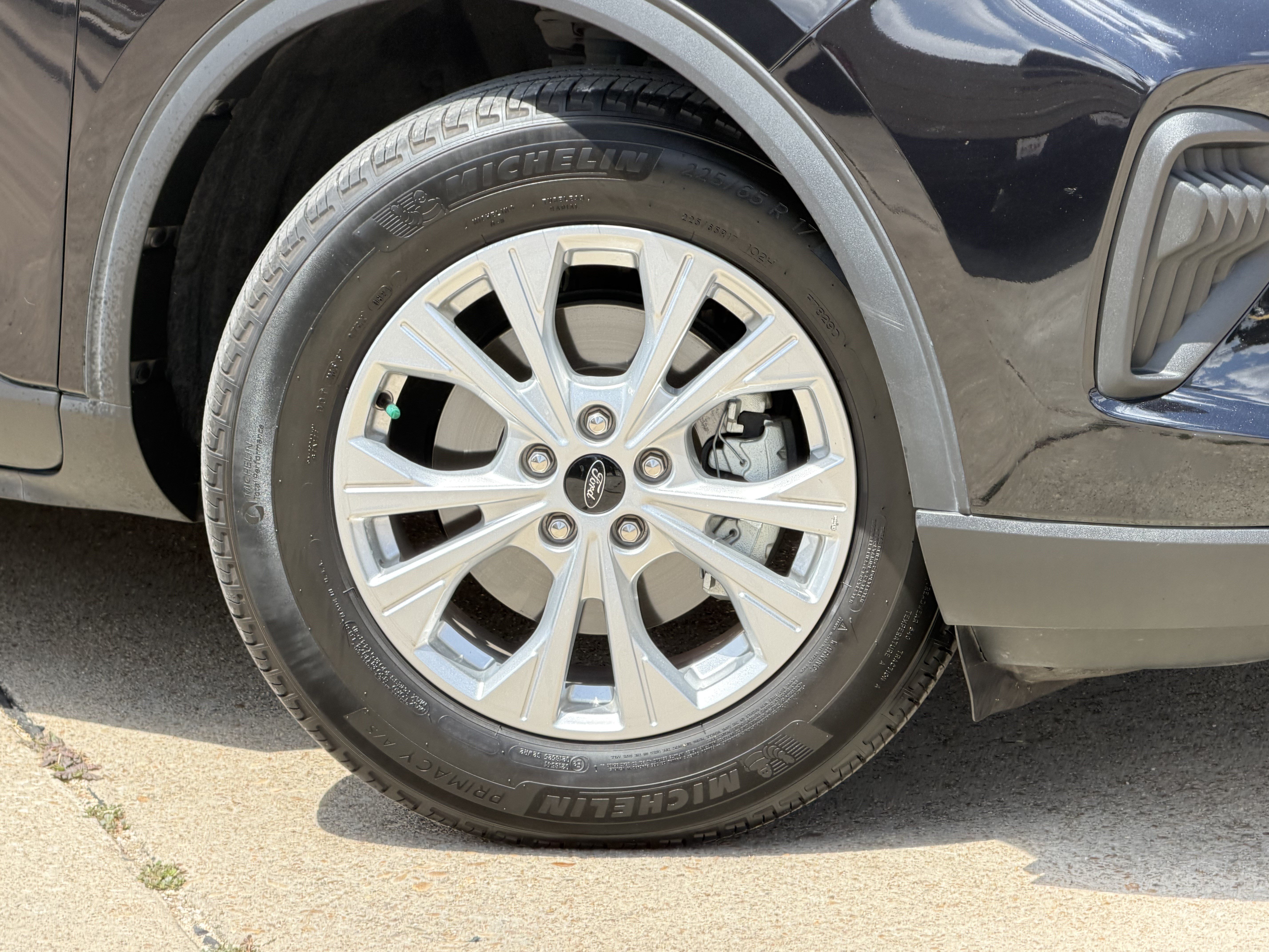 Certified 2024 Ford Escape Active FWD image 3
