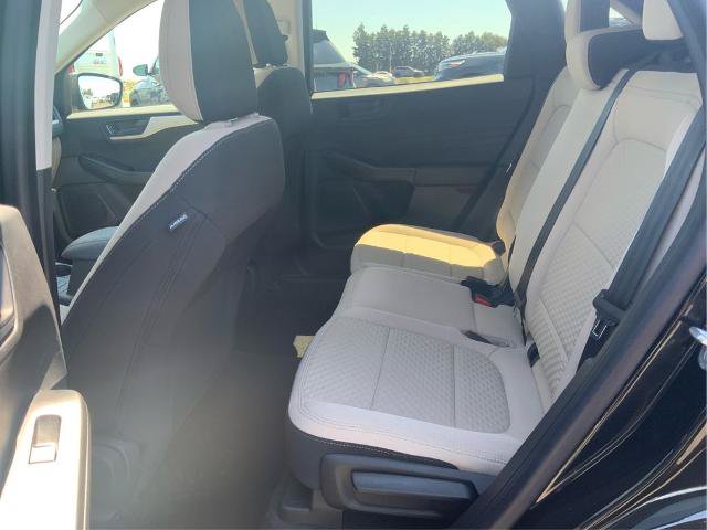 Certified 2022 Ford Escape SE FWD image 10