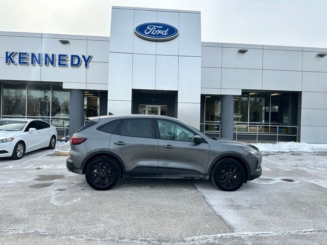 Certified 2025 Ford Escape Active w/ Cold Weather Package image 17