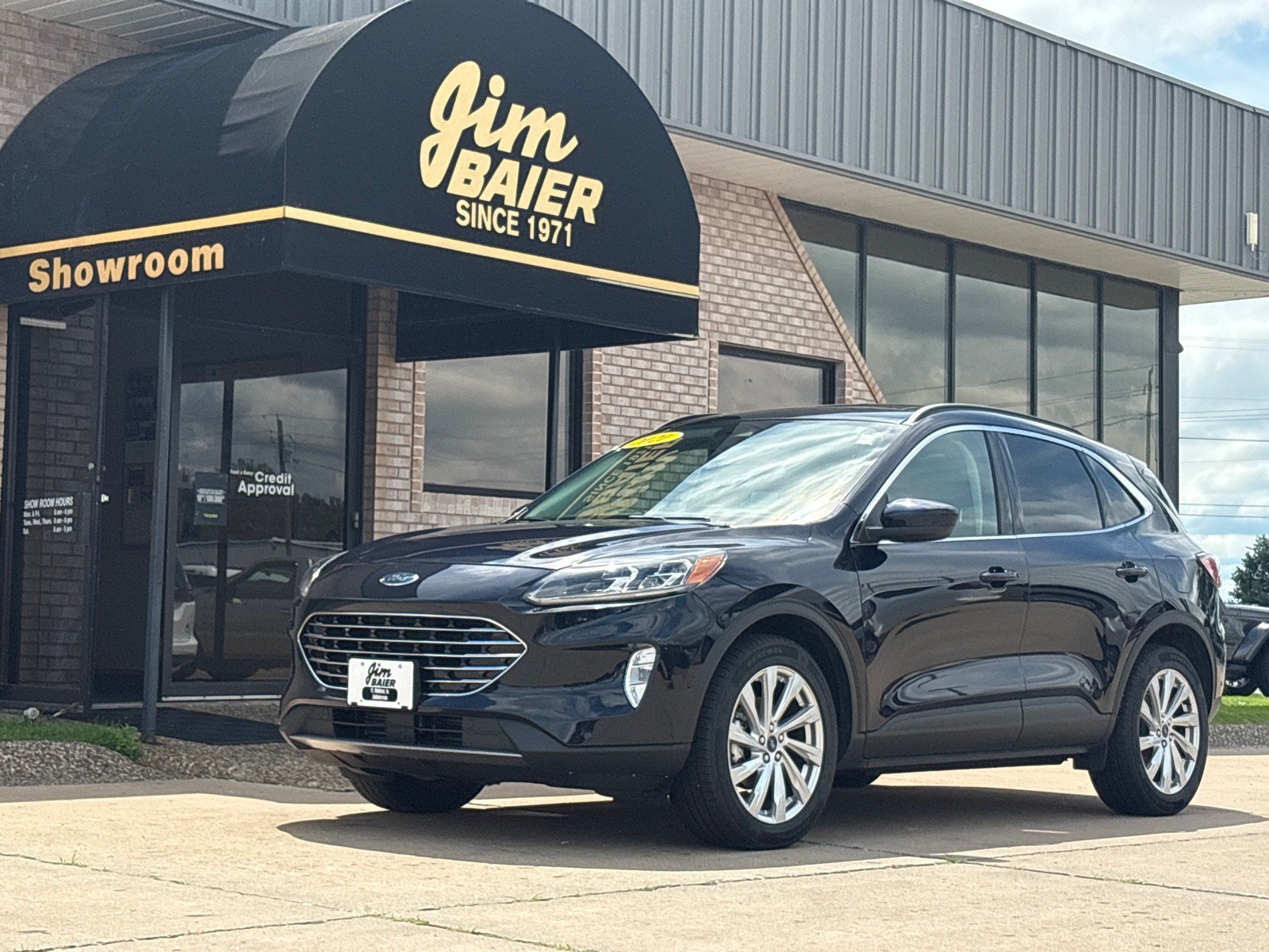 Certified 2021 Ford Escape Titanium w/ Titanium Elite Package