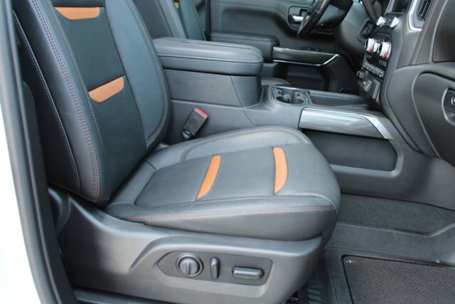 Used 2021 GMC Sierra 1500 AT4 w/ AT4 Premium Package AWD/4WD image 17