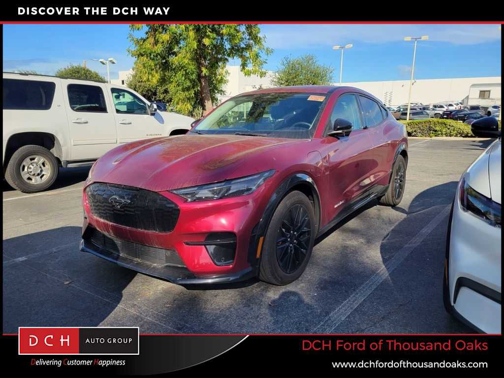Certified 2025 Ford Mustang Mach-E Premium w/ Sport Appearance Package AWD/4WD image 1