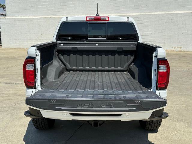 Used 2024 GMC Canyon Elevation w/ Convenience Package AWD/4WD image 16