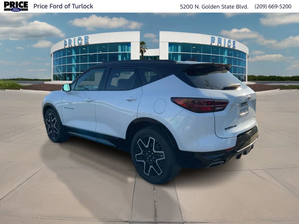 Used 2023 Chevrolet Blazer RS w/ Driver Confidence II Package image 3