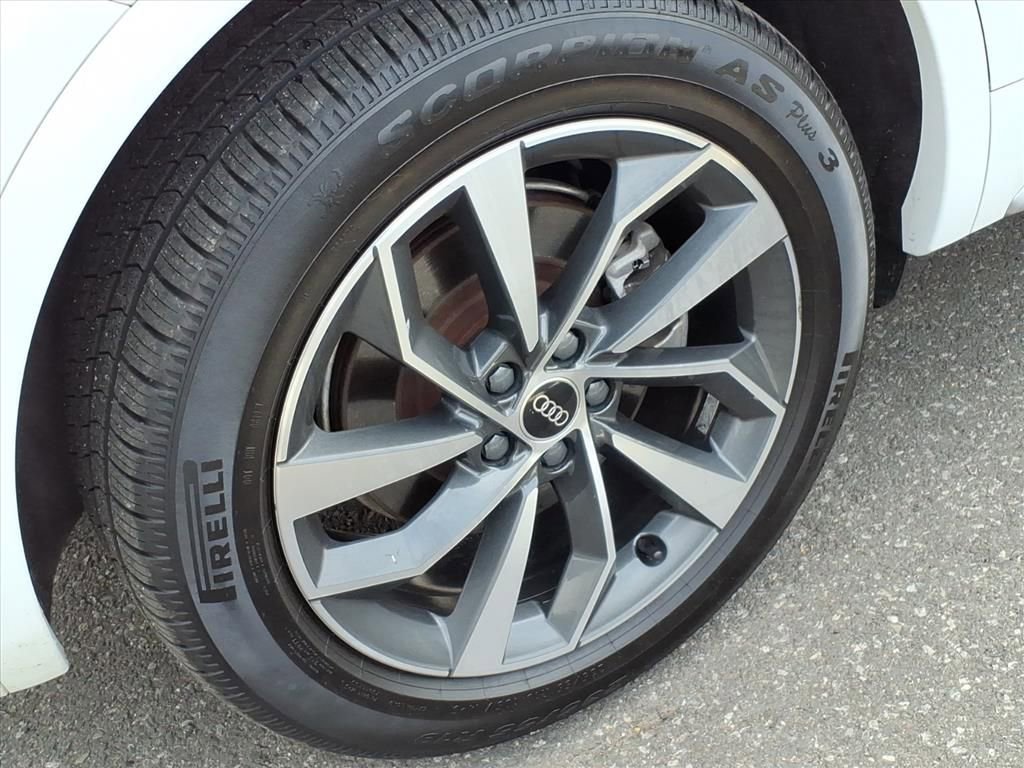 Used 2022 Audi Q5 2.0T Premium Plus image 7