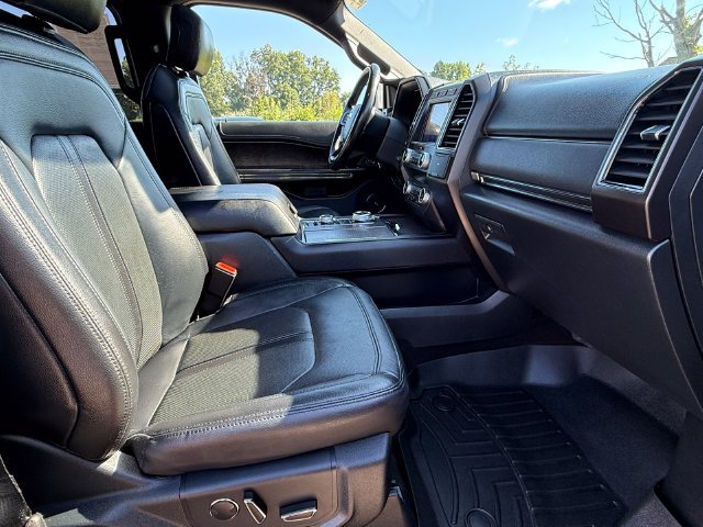 Certified 2020 Ford Expedition Limited w/ Equipment Group 301A AWD/4WD image 26