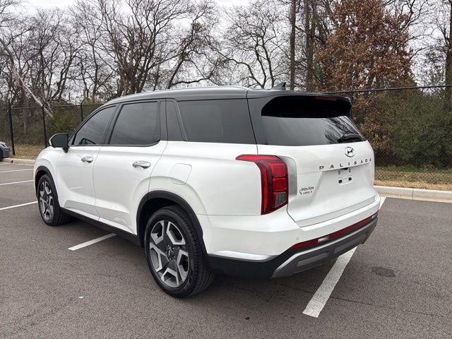 Used 2023 Hyundai Palisade Limited w/ Cargo Package image 3