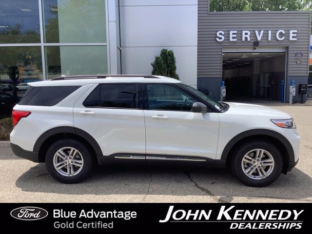 Certified 2023 Ford Explorer XLT w/ Class IV Trailer Tow Package AWD/4WD image 2