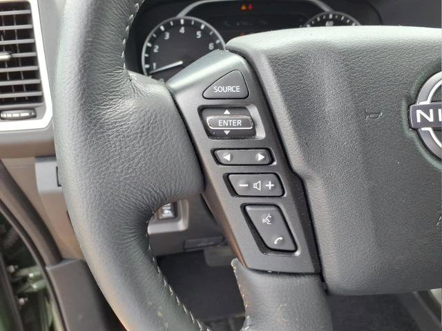 Used 2024 Nissan Frontier SV w/ SV Convenience Package RWD image 15