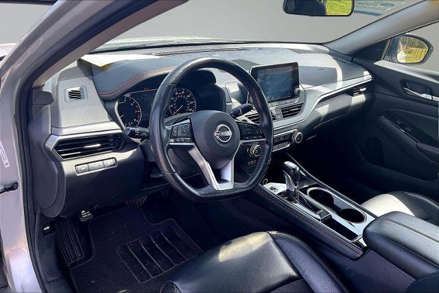 Used 2024 Nissan Altima 2.5 SR FWD image 14