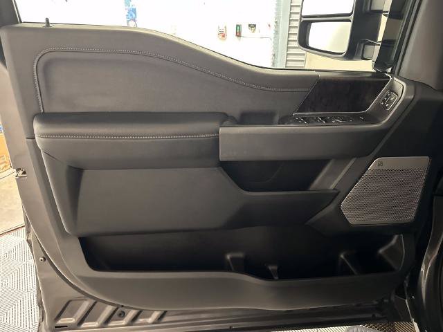 Certified 2023 Ford F350 Lariat w/ Lariat Ultimate Package AWD/4WD image 15