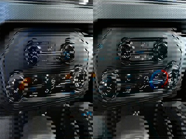 Certified 2024 Ford Bronco Big Bend image 22