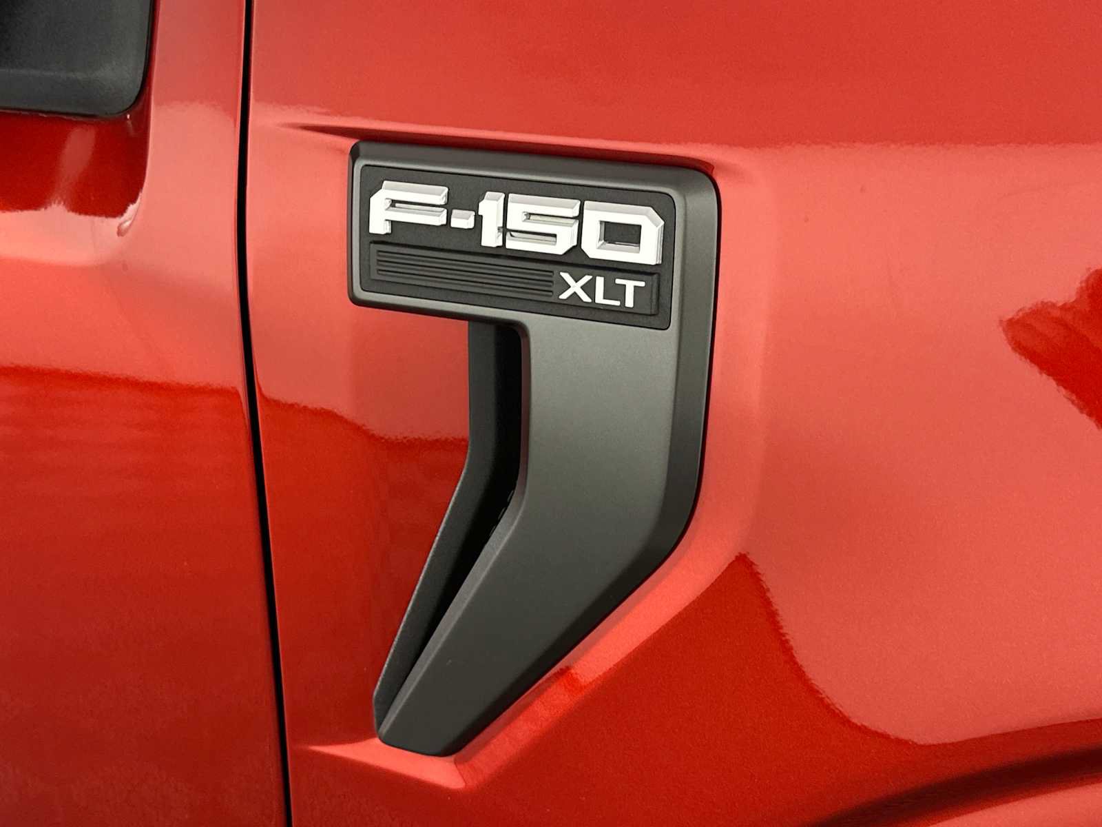 Certified 2023 Ford F150 XLT w/ Equipment Group 302A High AWD/4WD image 19