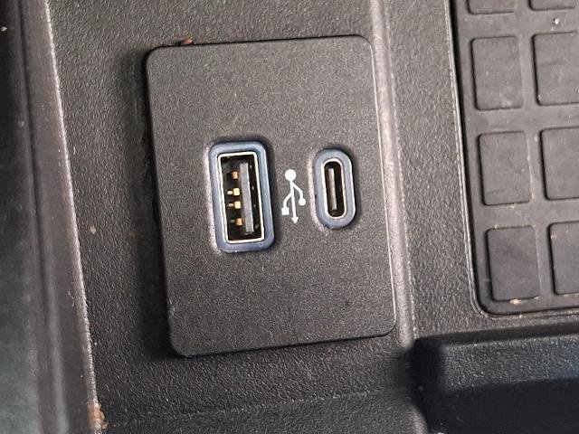 Certified 2021 Ford Expedition Limited image 26