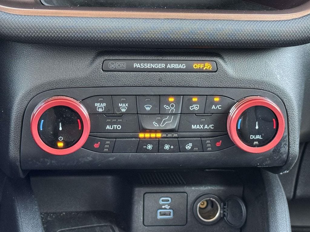 Certified 2022 Ford Bronco Sport Outer Banks w/ Tech Package AWD/4WD image 5