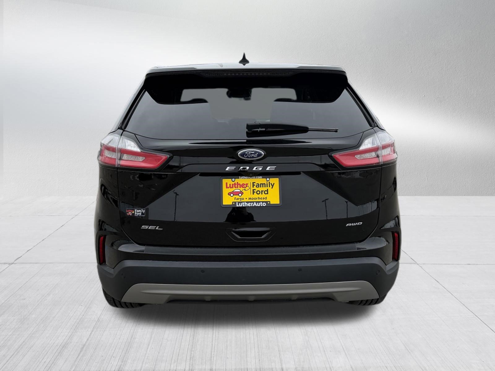 Certified 2022 Ford Edge SEL w/ Cold Weather Package image 4