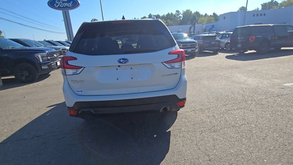Used 2024 Subaru Forester Premium AWD/4WD image 19