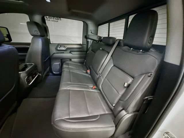 Used 2024 GMC Sierra 3500 Denali w/ Technology Package AWD/4WD image 26