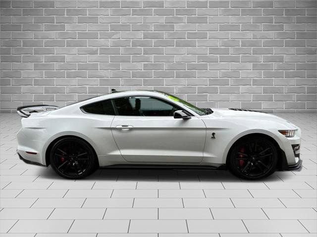 Certified 2021 Ford Mustang Shelby GT500 w/ Technology Package RWD image 3