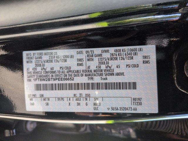 Certified 2023 Ford F250 Lariat w/ Black Appearance Package AWD/4WD image 39