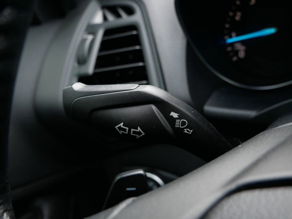 Certified 2017 Ford Escape SE w/ SE Sport Appearance Package image 19