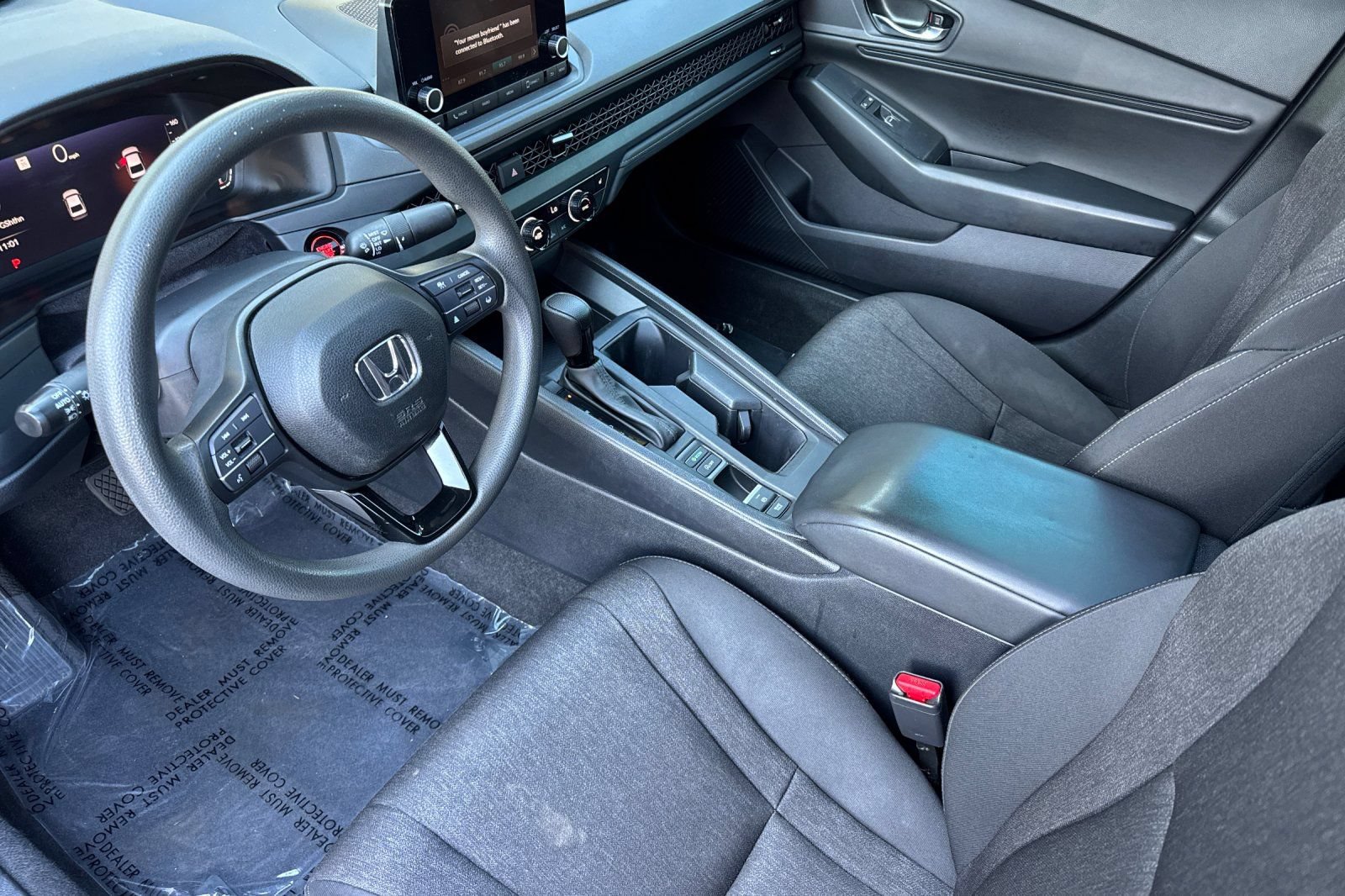 Used 2023 Honda Accord EX image 11