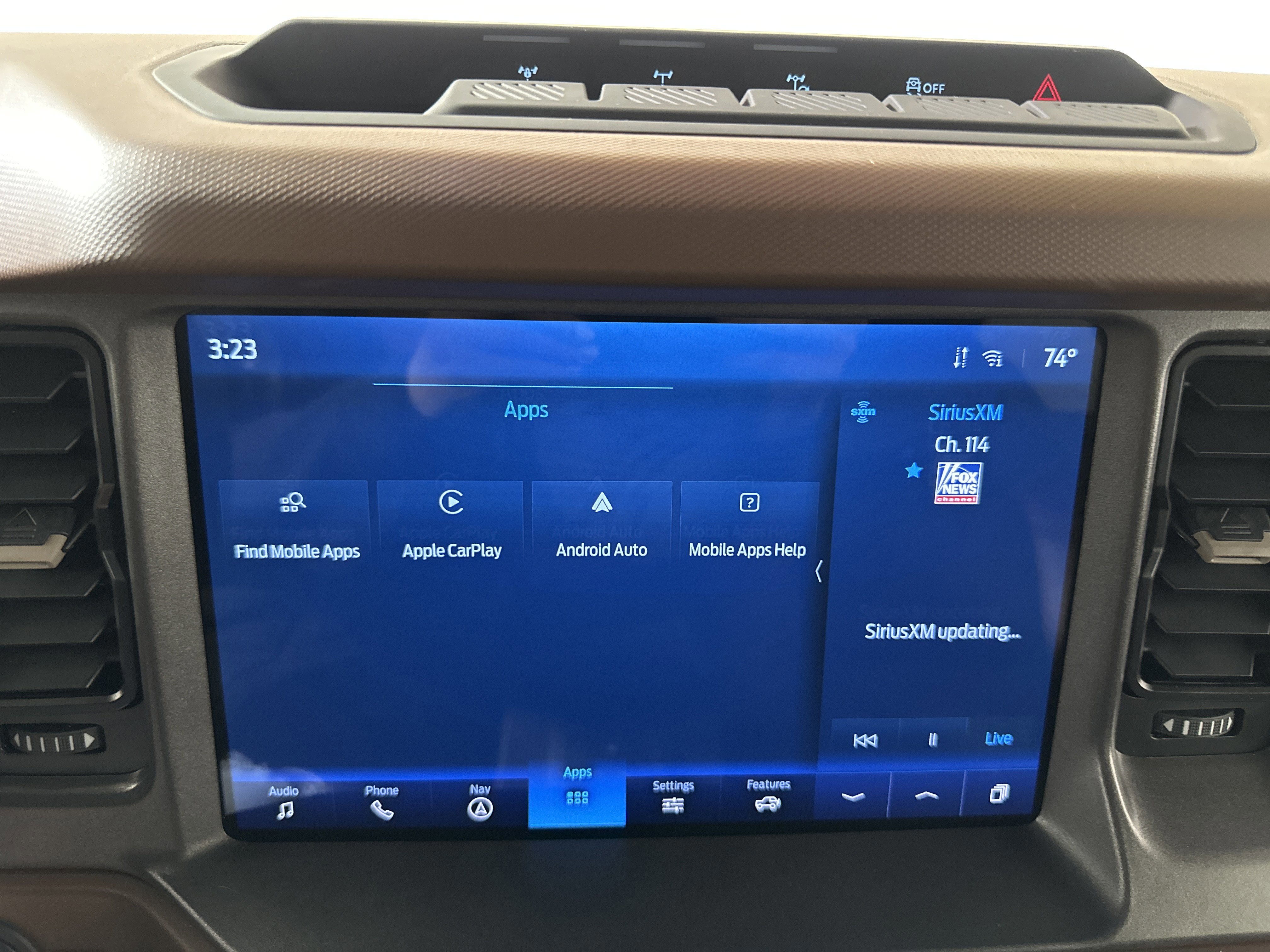 Certified 2024 Ford Bronco Outer Banks w/ Sasquatch Package image 16