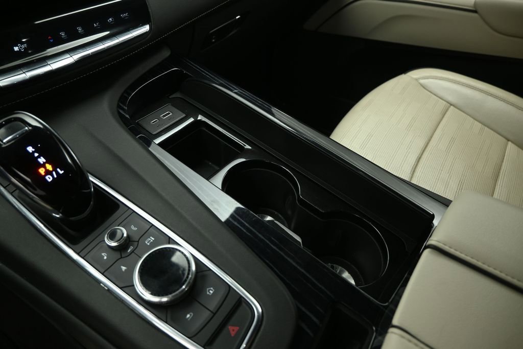 Used 2022 Cadillac Escalade Sport w/ Touring Package AWD/4WD image 20