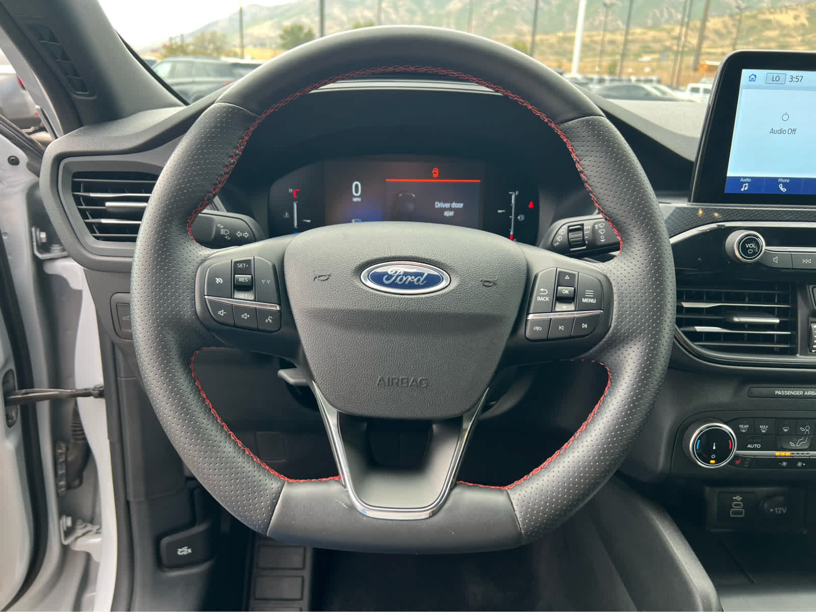 Certified 2025 Ford Escape ST-Line Select AWD/4WD image 34